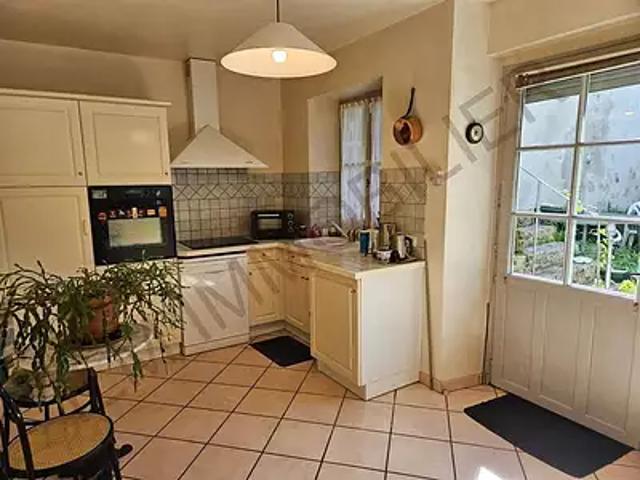 Maison vente à L'Isle-sur-Serein, Yonne