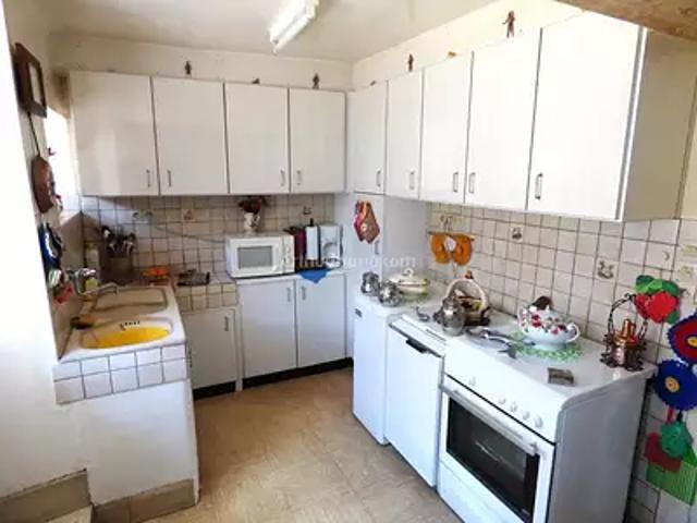 Maison vente à L'Isle-sur-Serein, Yonne