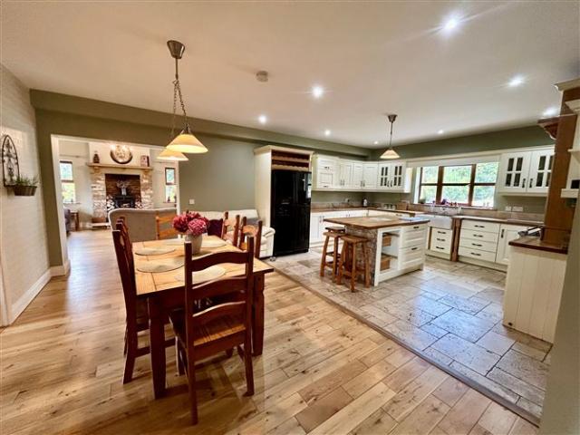 Property for sale in Carrick-on-shannon, Leitrim