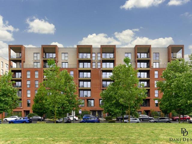 Apartment for rent in Colindale, Greater London