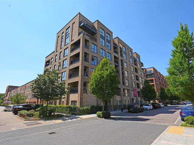 Apartment for rent in Colindale, Greater London