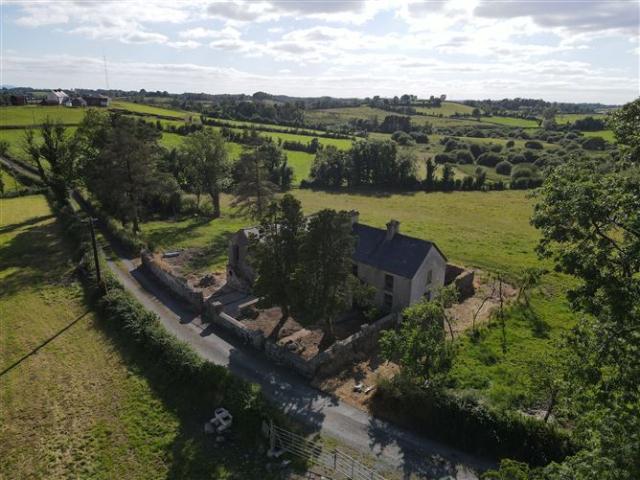 Terraced House for sale in Ballybay, Ulster