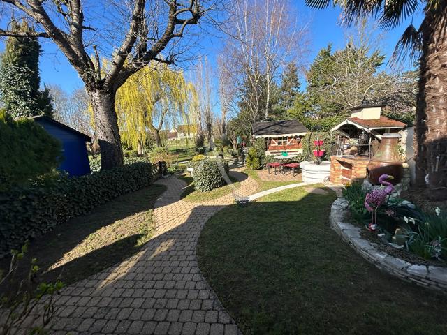 Maison vente à Évry, Lisses