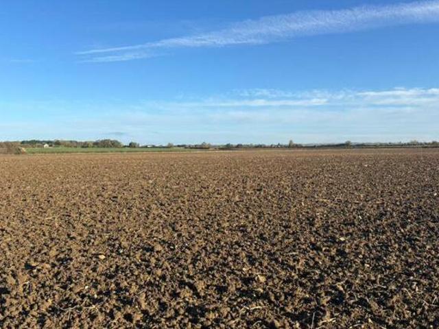 House for sale in Brayford, Lincolnshire
