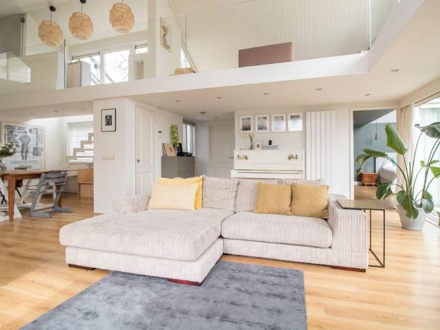 Woning te huur in Landsmeer, Noord Holland