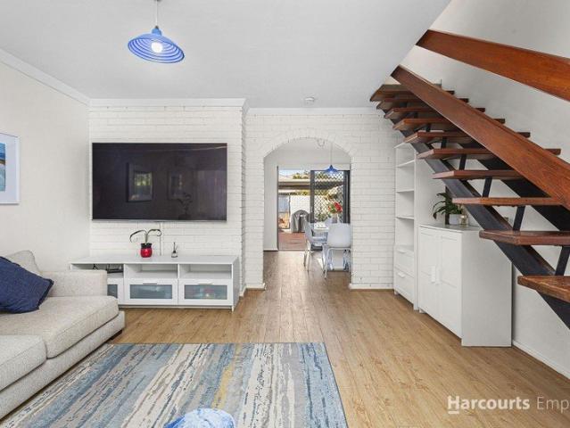 Townhouse for sale in Stirling, Western Australia