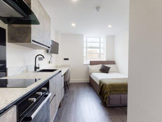 Room for rent in The Meadows, Haddon