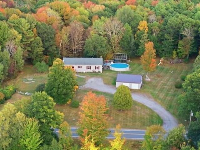 House for sale in Bowdoin, Maine
