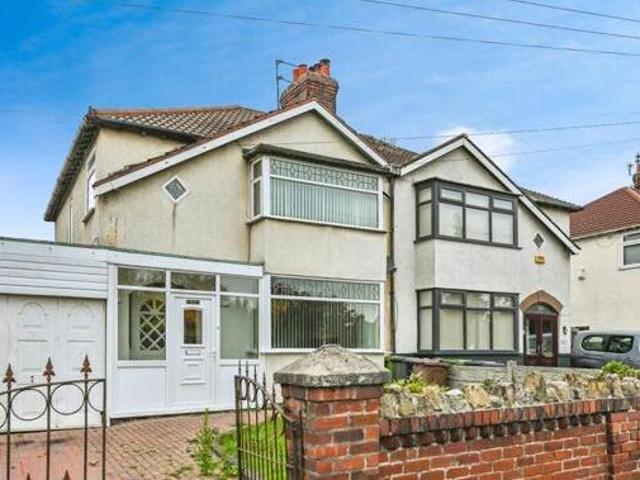 House for sale in Calderstones