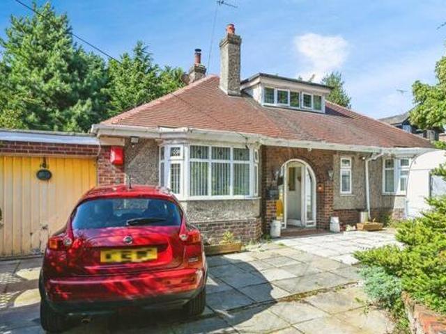 House for sale in Calderstones