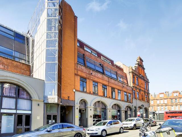 Studio for rent in South Hampstead, Greater London