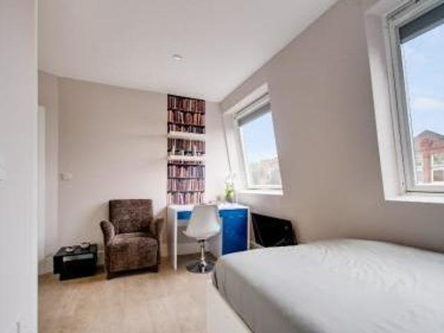 House for rent in Lyons, Greater London