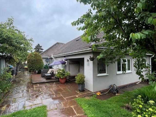 House for rent in Berry Hill, Potters Corner