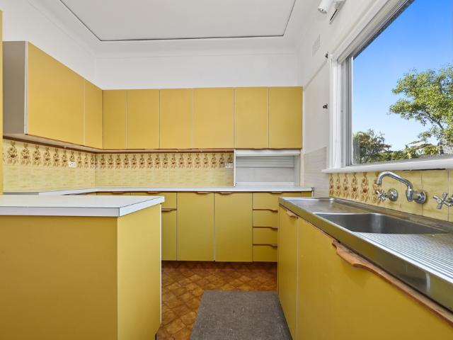 House for rent in Little Bay