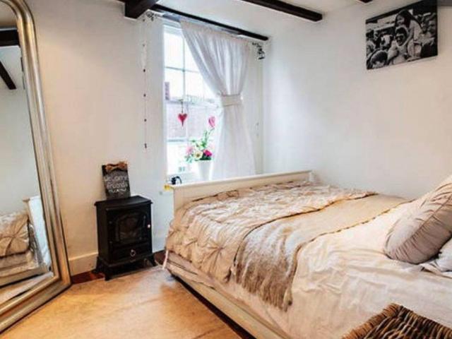 House for rent in Ditchling, Iford