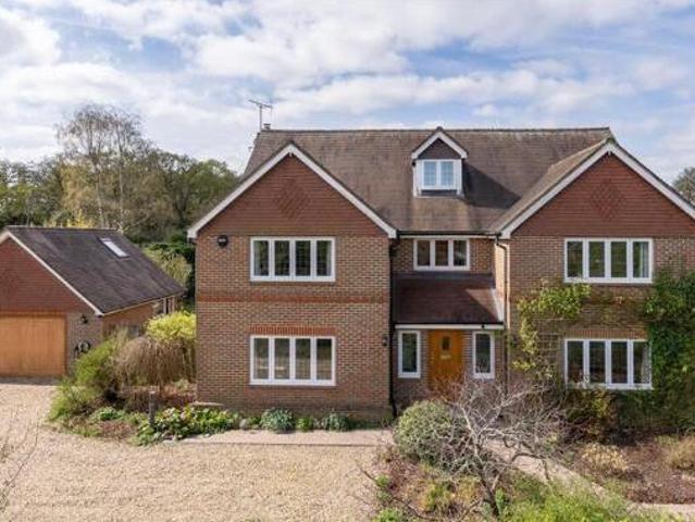 House for sale in Pachesham Park, Surrey