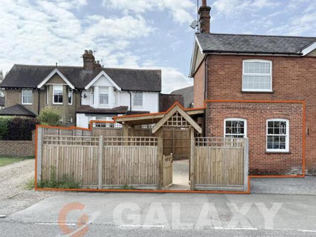 House for rent in Pachesham Park, Surrey