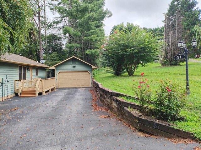 House for sale in Hayesville
