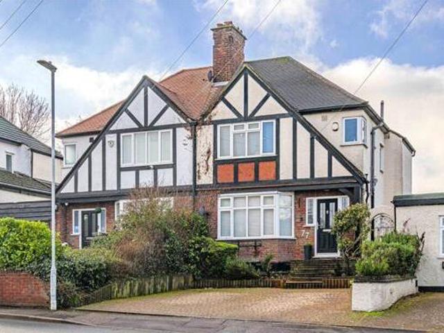 House for sale in Bushey