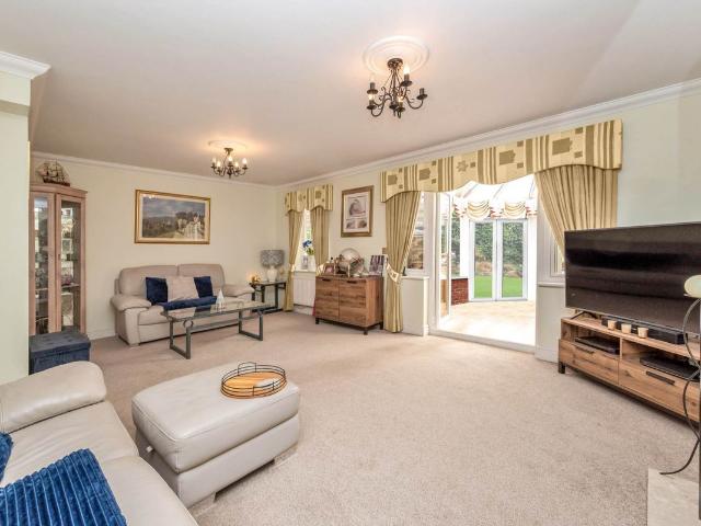 House for rent in Chartham, Canterbury