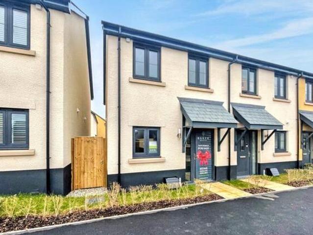 House for sale in Strode, Devon