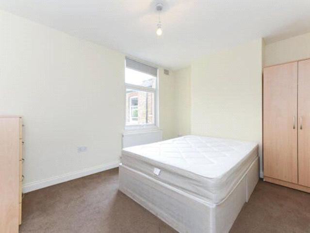 House for rent in London Borough of Ealing, Greater London