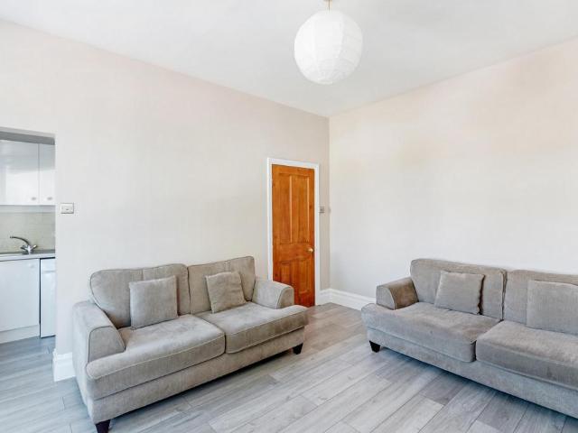 Apartment for rent in London Borough of Ealing, Greater London