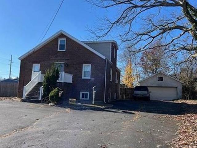 Property for sale in Babylon, New York