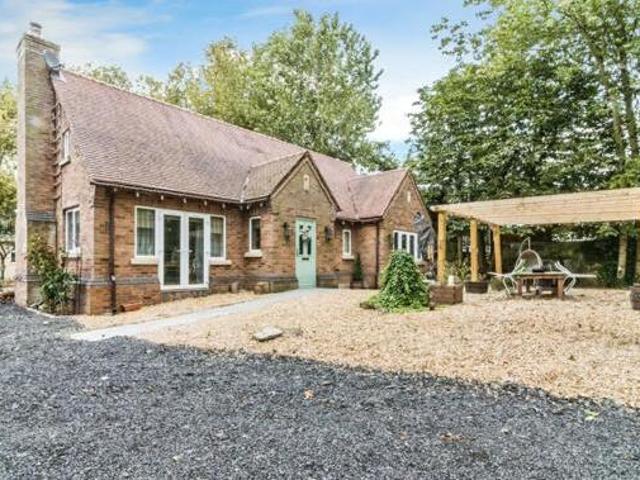 House for sale in Trafford Park, Greater Manchester