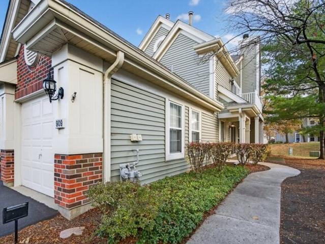 Condo for sale in Elk Grove Village, Illinois
