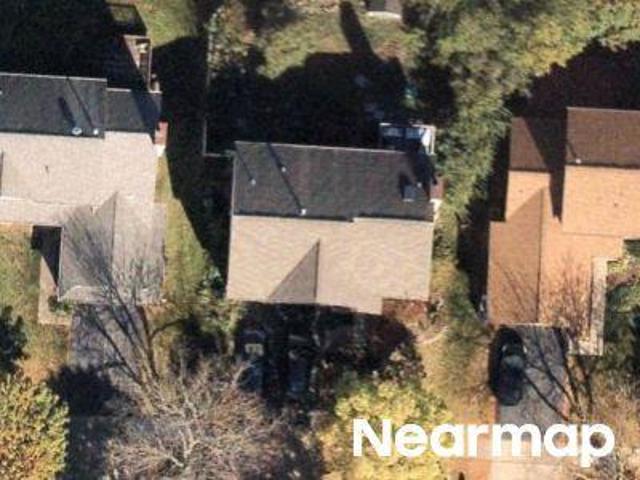 House for sale in Elgin