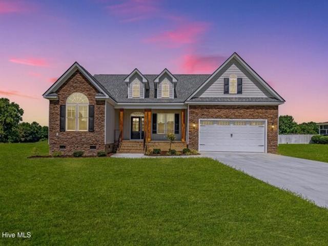 House for sale in Elm City