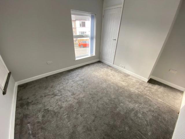 House for rent in Caldermill, East Midlands