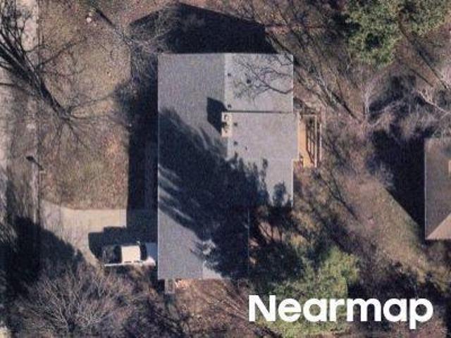 House for sale in Mchenry, Illinois