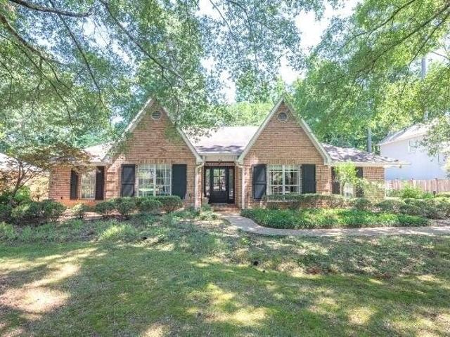 House for sale in Starkville