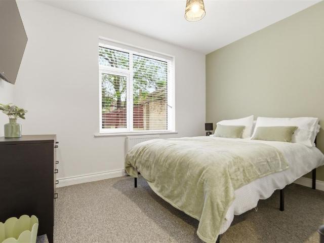 Room for rent in Tuckswood, East Bank
