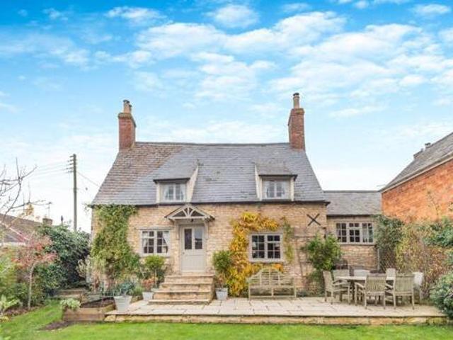 House for sale in City of London, Greater London