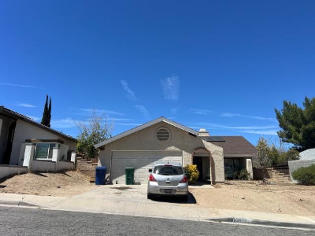 House for sale in Palmdale, California