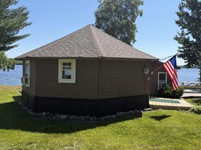 House for sale in Maine