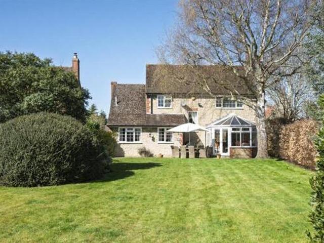 House for sale in The Slade, Oxfordshire