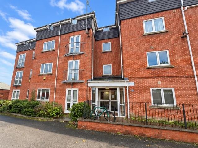 Apartment for rent in Pendlebury, Salford