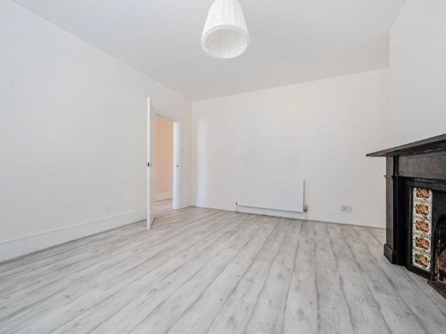 Apartment for rent in Greater London