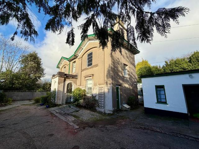 Apartment for rent in Wellswood, Torquay