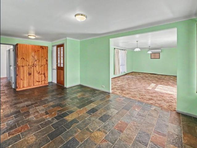 House for rent in Little River, Victoria