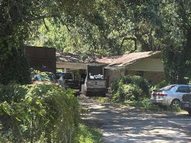 House for sale in Bayou La Batre, Alabama