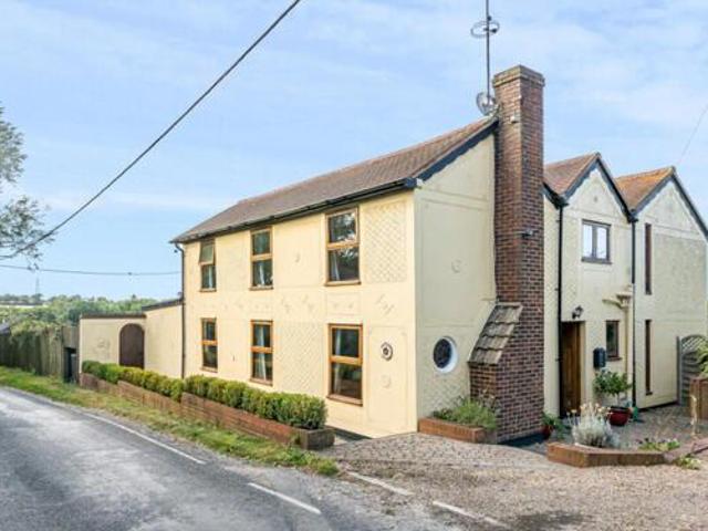 House for sale in Duton Hill, Essex