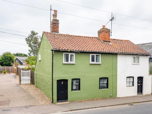 House for rent in Chelmondiston, Suffolk