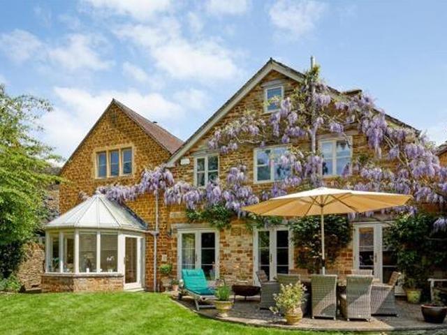 House for sale in Chipping Norton, West Oxfordshire