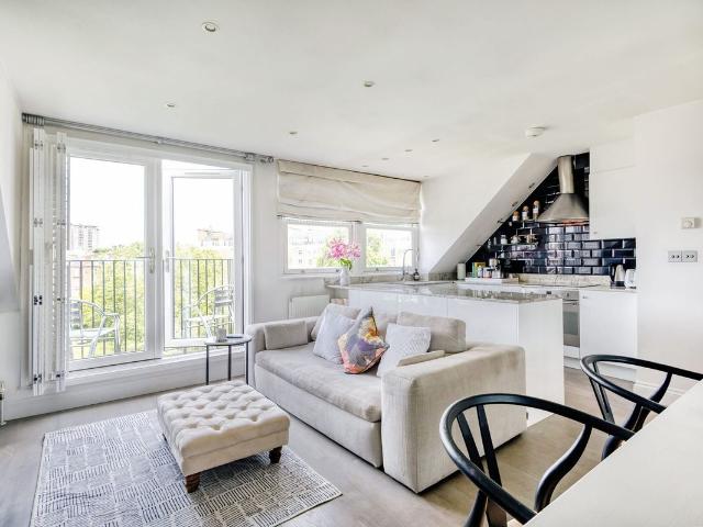 Apartment for rent in Maida Vale, Greater London