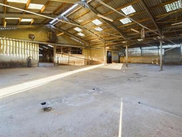 House for rent in Navestock Side, Essex